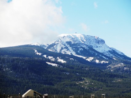 DSC01230 Heading into Yellowstone